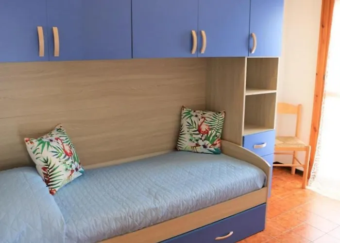 Colorful Flat With Sea View Appartamento Bibione